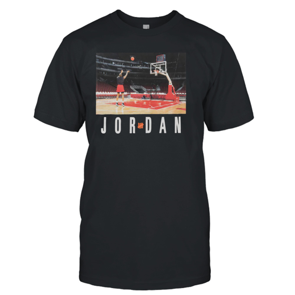 Jordan x UNDEFEATED T-Shirt