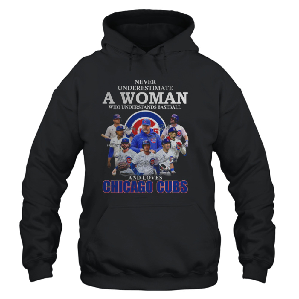 Never Underestimate A Woman Who Understands Baseball And Loves Chicago Cubs  T-Shirt - Kingteeshop