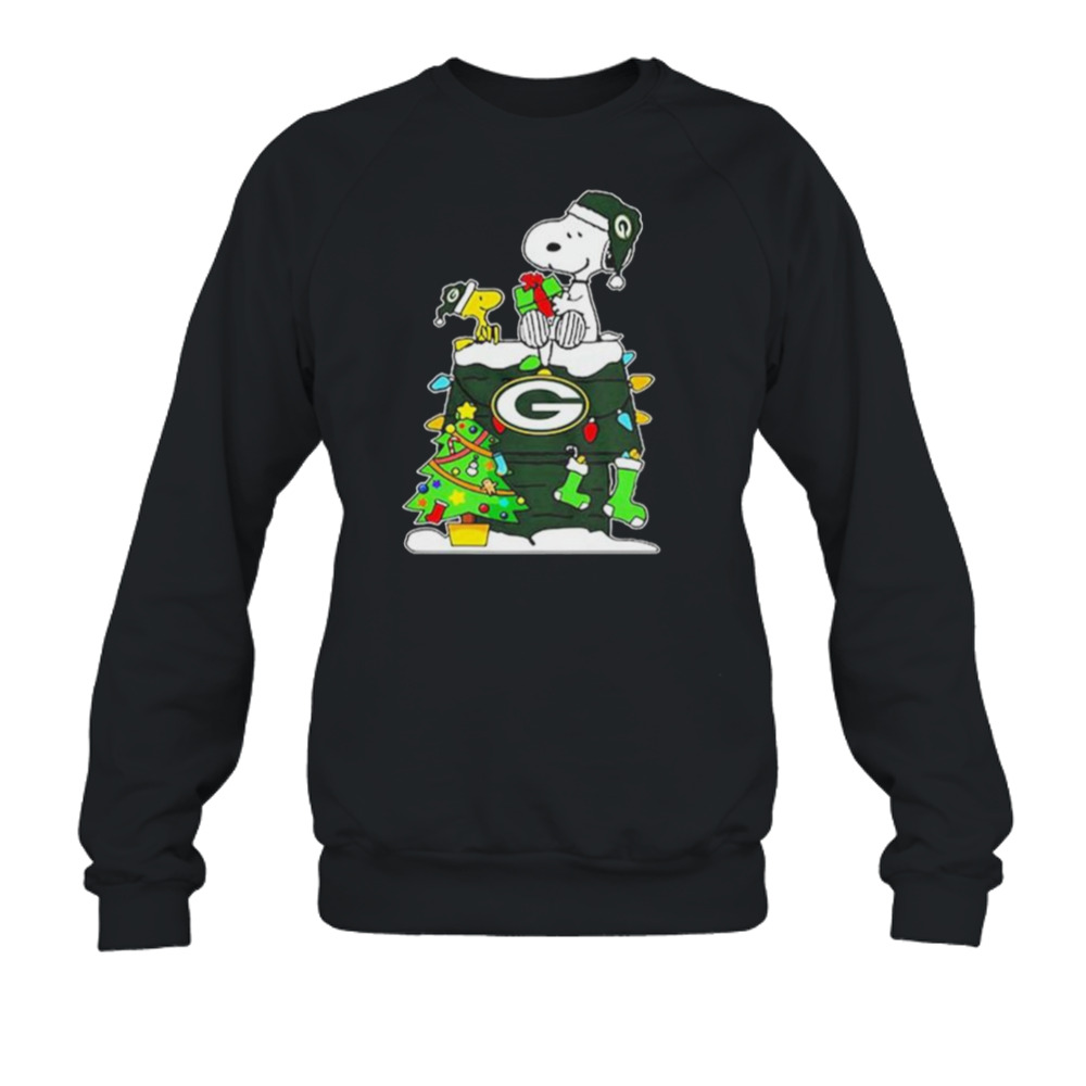 NFL Green Bay Packers Snoopy Charlie Brown Christmas Football Super Bowl  Sports T Shirt Christmas Gift