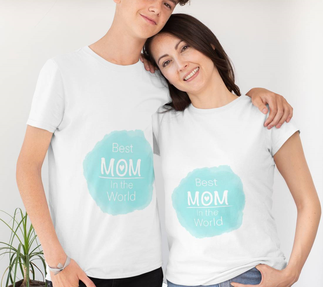 Best Mom In The World T-Shirt