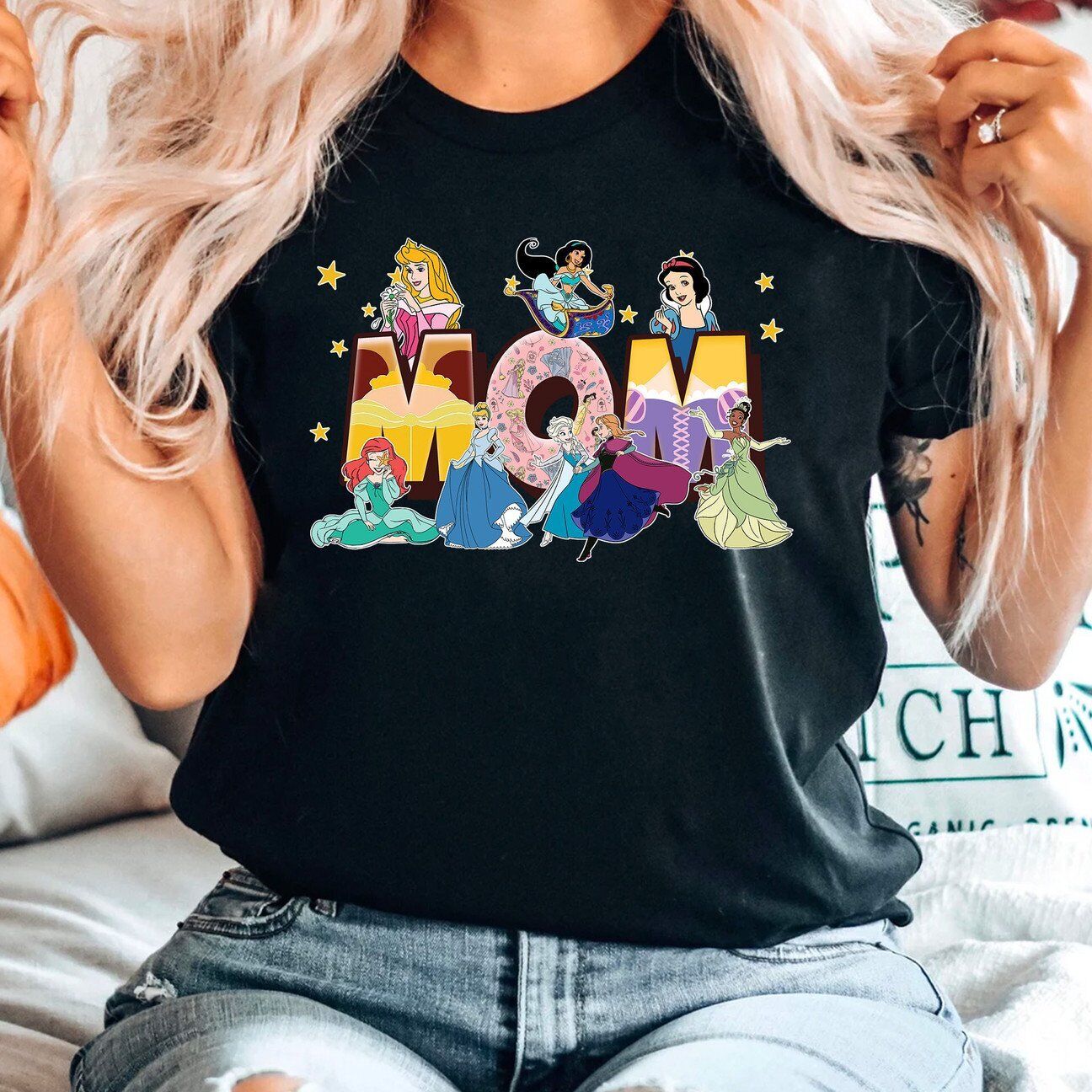 Beautiful Cartoon Princesses Best Mom Ever Happy Mother's Day Tshirt Women