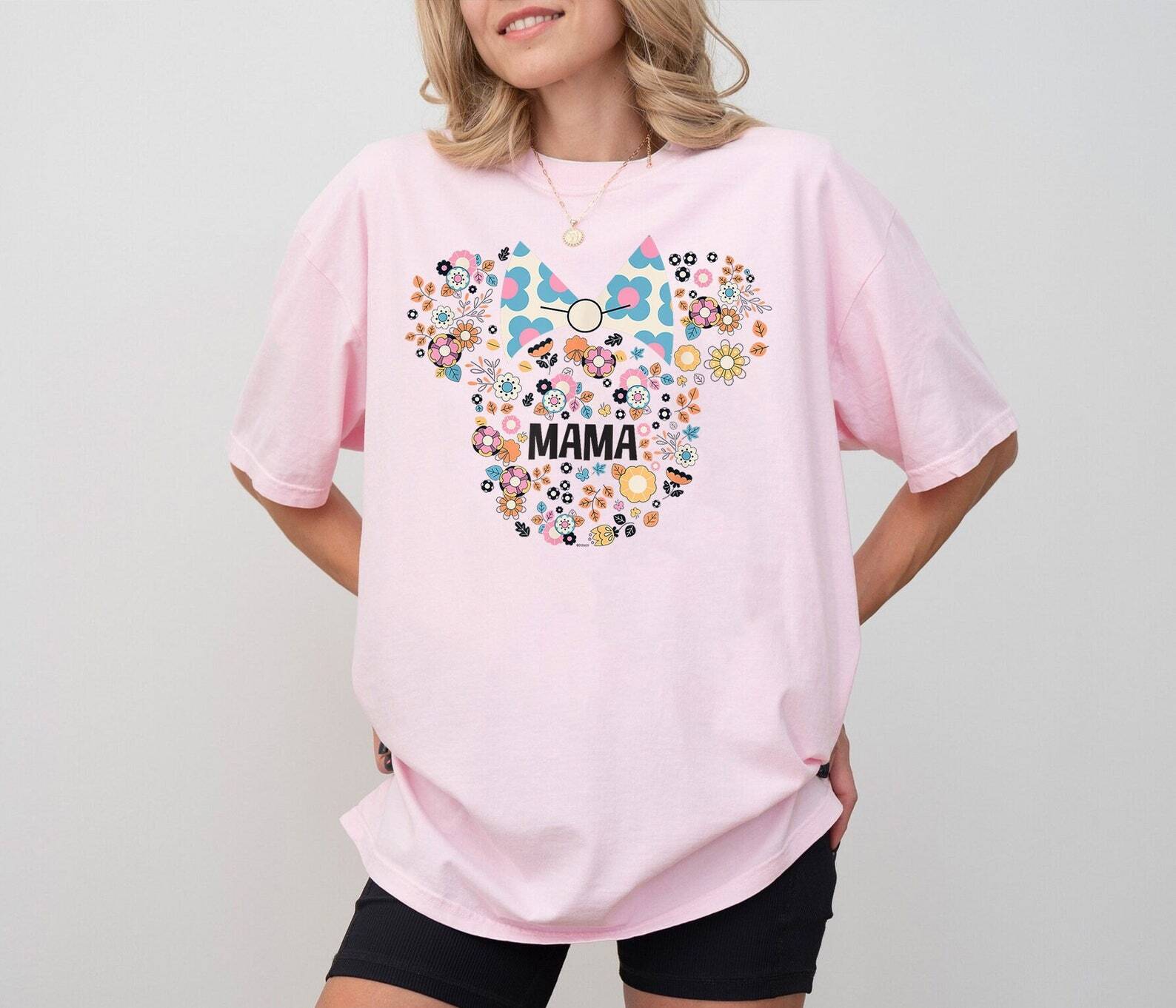 Lovely Minnie Mama Floral Minnie Head Happy Mother's Day Tshirt Women