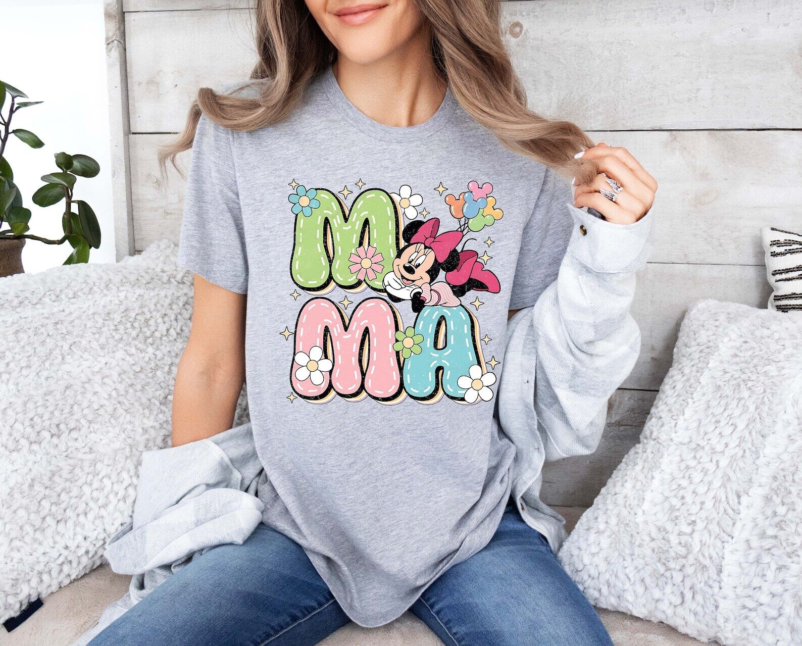 Vintage Minnie Mouse Mama Family Matching Mother's Day Tshirt Women