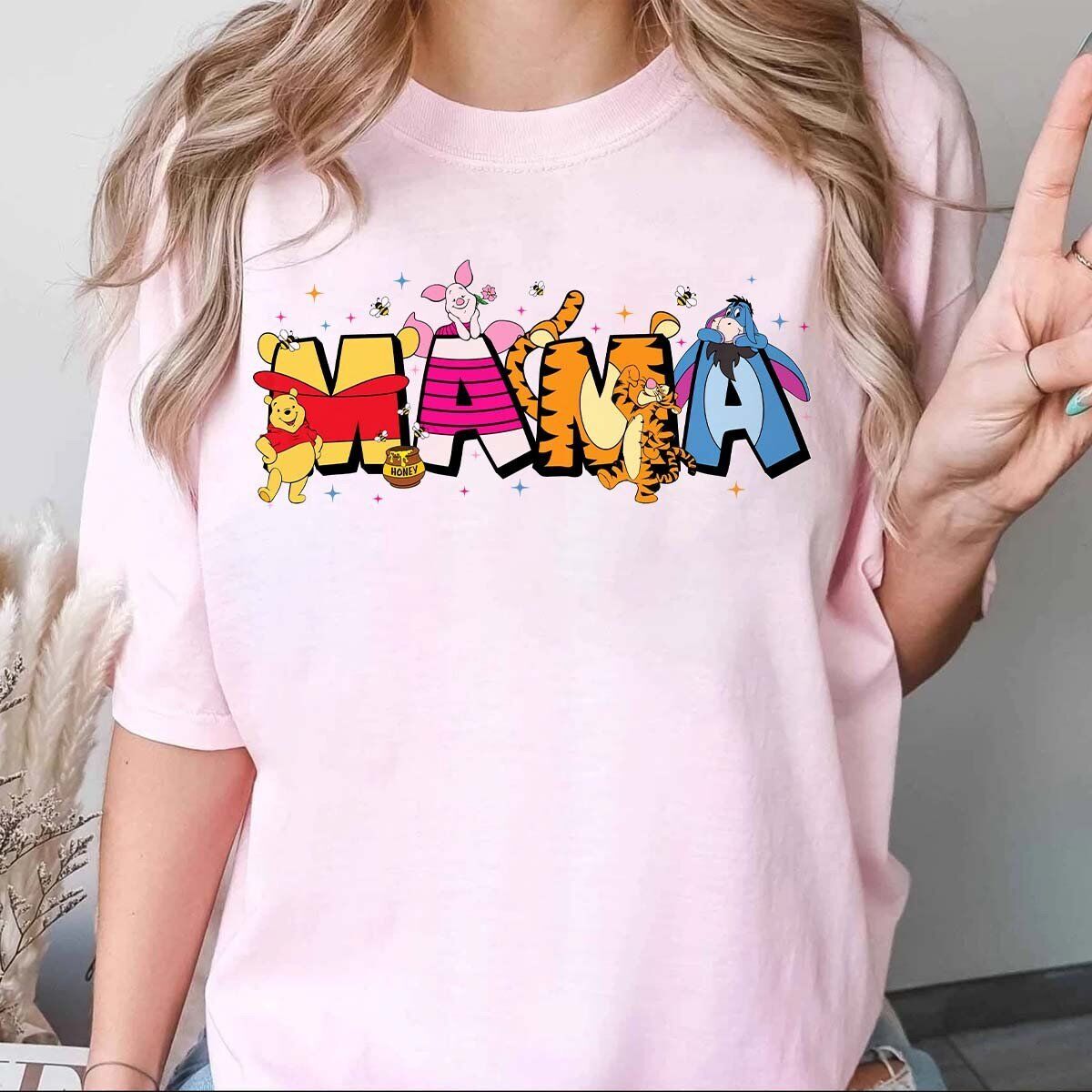 Winnie The Pooh Movie Fans Gift For Mom Happy Mother's Day Tshirt Women