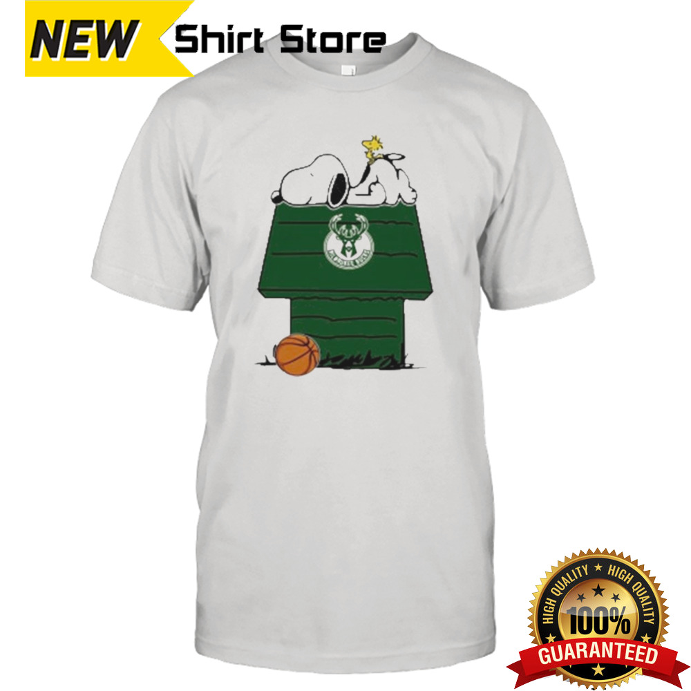 Milwaukee Bucks Nba Basketball Snoopy Woodstock House 2024 T-shirt