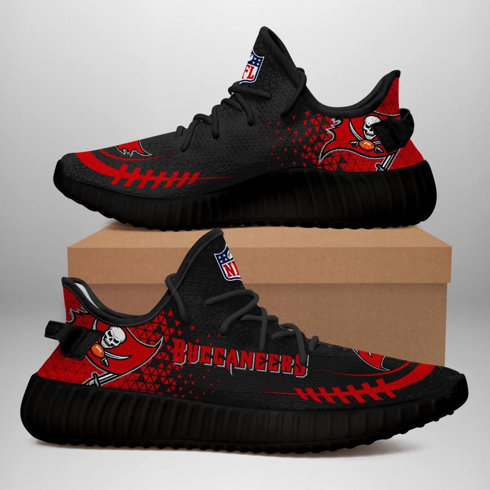 Tampa Bay Buccaneers Unisex Sneaker Football Custom Shoes Tampa Bay Buccaneers - Yeezy Shoes