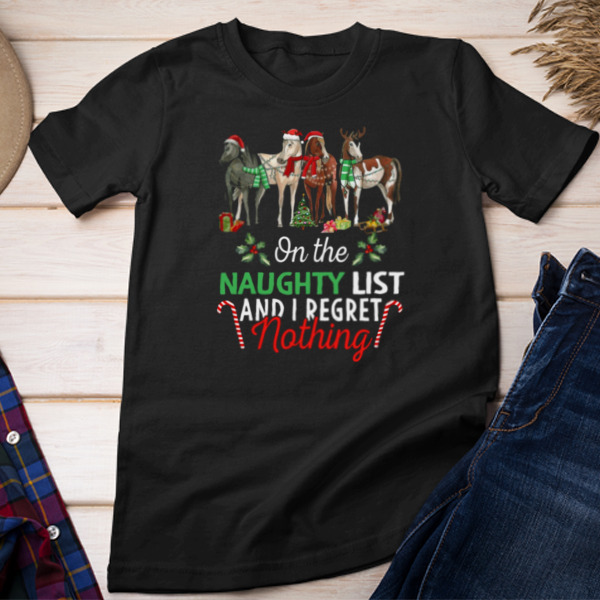 Horses Together Wearing Hats On Christmas Unisex T-shirt & Sweatshirt